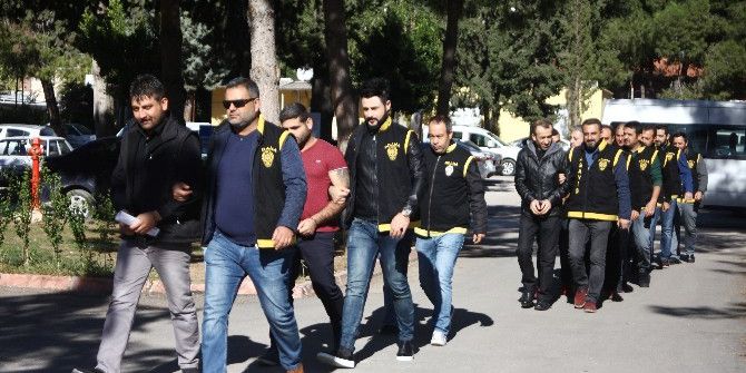 Yüzden Fazla Kumar Baskını Yedi, ’Sonuna Kadar Devam’ Dedi