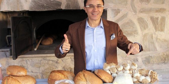 Ünlü Beslenme Ve Diyet Uzmanı Dr. Ender Saraç: