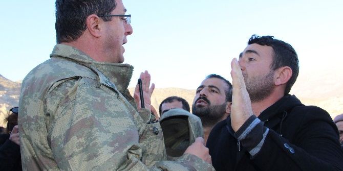 Enerji Ve Tabii Kaynaklar Bakanı Albayrak, Göcük Bölgesinde İnceleme Yaptı