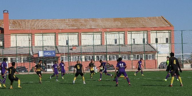 Bağlar Belediyespor Hakarispor İle Gölsüz Berabere Kaldı