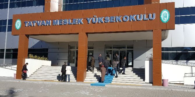 Kpss Ortaöğretim Oturumu Tatvan’da Başladı