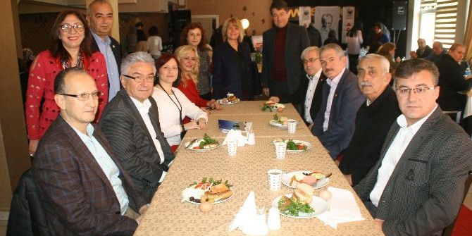 Add Kahvaltı Etkinliğinde Bir Araya Geldi