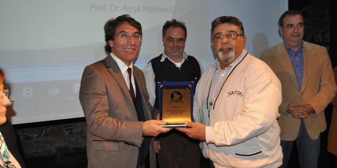 Ayvalıklı Giritliler ‘Ada Vatandan Ana Vatana’ Panelinde Buluştu