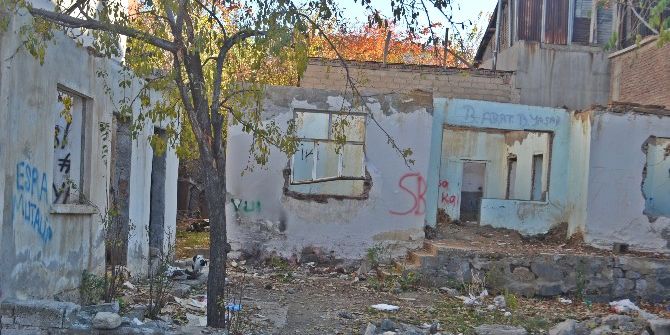 Metruk Binalar Bağımlıların Meskeni Oldu