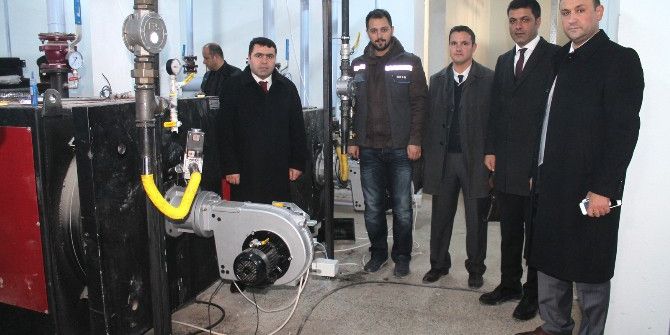 Atatürk Anadolu Lisesi Doğalgaza Kavuştu