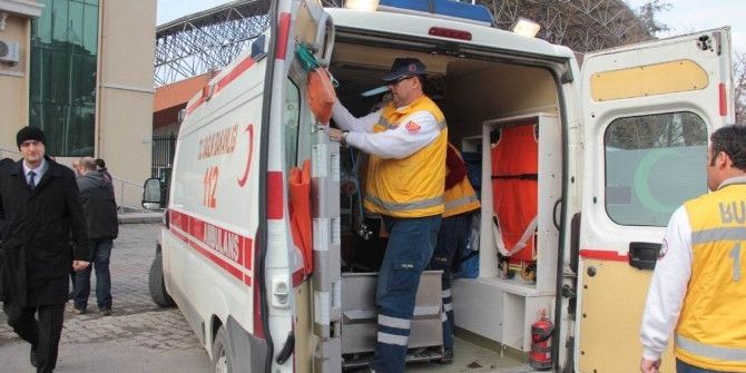 Çamaşır Suyu İçen Çocuk Hastanelik Oldu