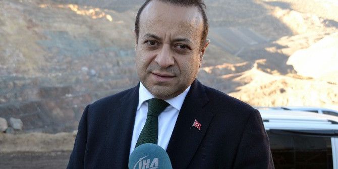 Eski Ab Bakanı Egemen Bağış Heyelanın Yaşandığı Maden Ocağında