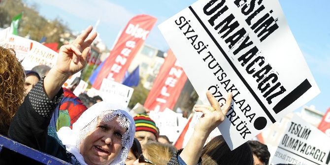 Chp Ve Hdp’nin Birlikte Düzenlediği “Teslim Olmayacağız” Mitingi Sona Erdi