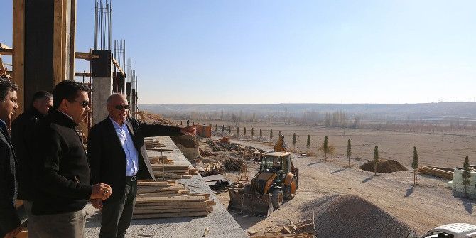 Seyir Teraslarında Çalışmalar Devam Ediyor