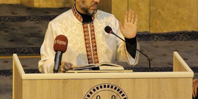 Cami-i Kebir’de Tefsir Dersleri Devam Ediyor