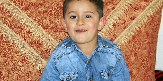 İşitme Cihazı Kaybolan Deniz’in Hayatla Bağı Koptu