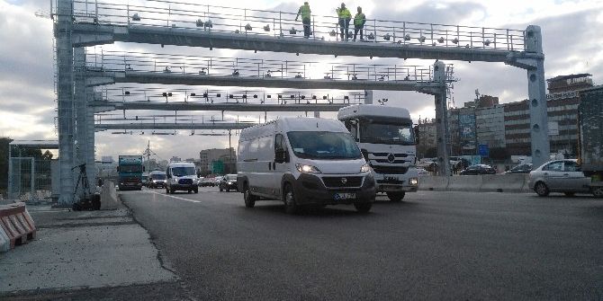 Mahmutbey Gişelerde Serbest Geçişler Başladı, Trafik Yoğunluğu Azaldı