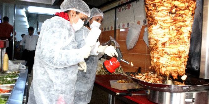 Ekipler Dönercileri Denetledi