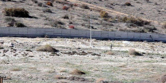 Son Teknolojik İmkanları Kullanan Mehmetçik Sınırda Kuş Uçurtmuyor