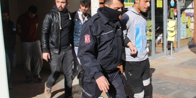 Şanlıurfa’da Kaçaklara Yönelik Operasyon: 35 Gözaltı