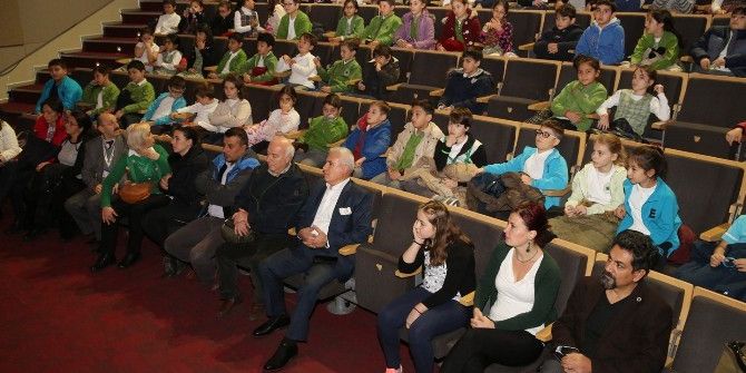 Bozbey’den Çocuklara “Haklarınıza Sahip Çıkın” Çağrısı