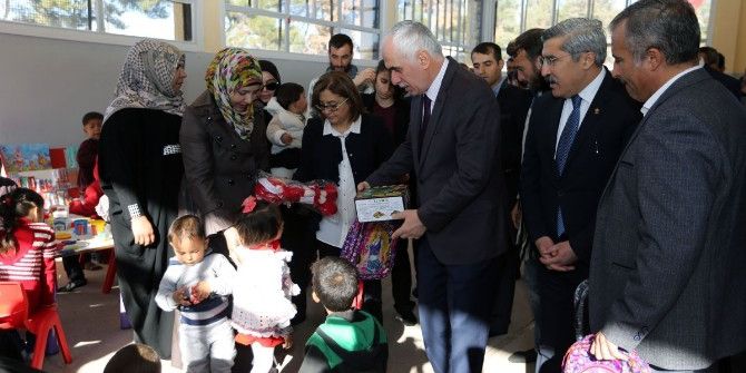 Büyükşehir’in Onardığı Okul Eğitime Başladı