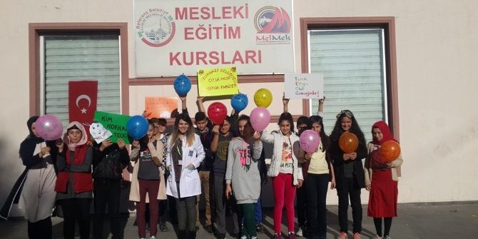 Teog Sınavı Öğrencilerine Sınav Hazırlığı, Stres Ve Motivasyon Eğitimi