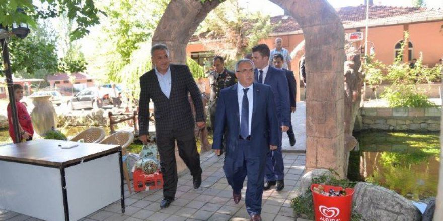 Vali Ahmet Hamdi Nayir: Yönetim Şeffaf Olmalı