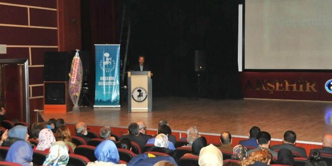 Akşehir Belediyesi’nden Aile Eğitim Semineri