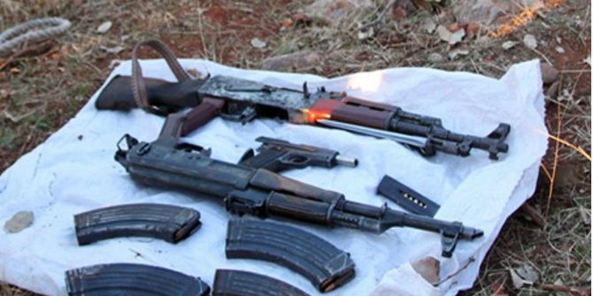 Siirt’te Terör Örgütüne Ait Silah Ve Mühimmat Ele Geçirildi