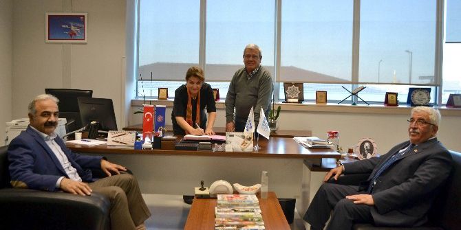 Medicana, Türk-iş Konfederasyonu İle Sağlık Anlaşması Yaptı