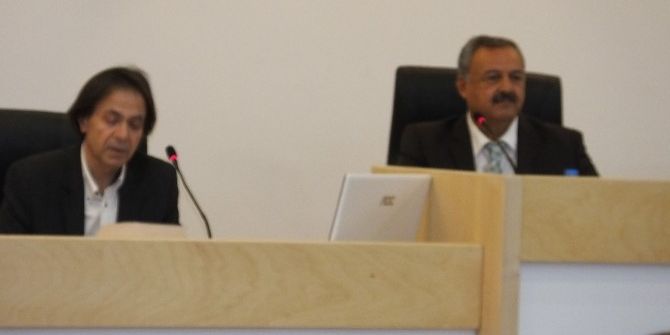 Burhaniye’de Chp’li Üyeler Katılmayınca Olağanüstü Meclis Toplanamadı