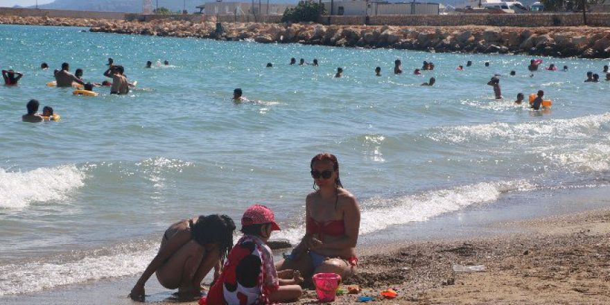 Silifkeli Turizmcilerin Yüzü Gülüyor