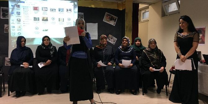 50 Yaş Üzeri 25 Kadın Azimleriyle 6 Ayda Okuma Ve Yazma Öğrendi