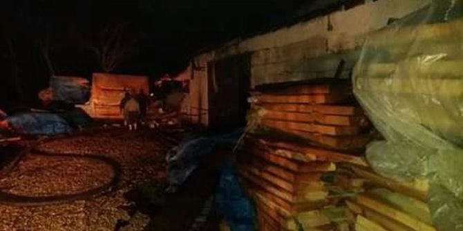 Atölye Yangını 6 Saatte Söndürüldü