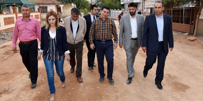 Başkan Tütüncü, Karşıyaka Mahallesi’ndeki Çalışmaları İnceledi