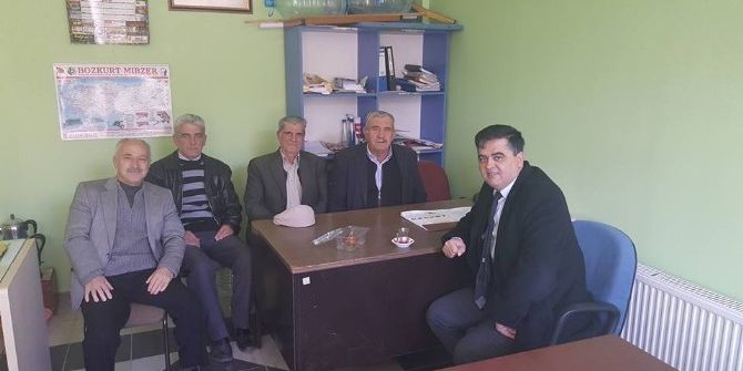 Başkan Yalçın Muhtarlar Bürosunu Ziyaret Etti