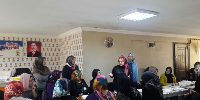 Kdz. Ereğli’de Ak Partili Kadınlar Kahvaltıda Buluştu