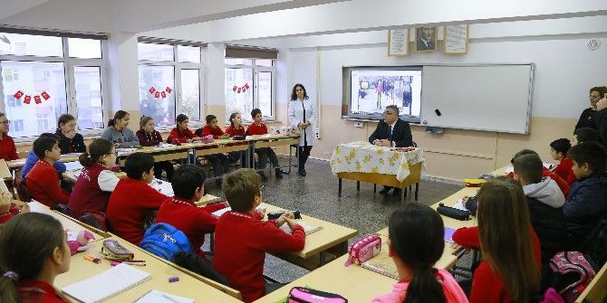 Başkan Kesimoğlu, Öğrencilerin Misafiri Oldu