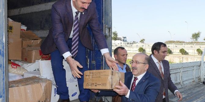 Trabzon’dan Suriyeli Mülteciler İçin Yardım Tır’ları Yola Çıktı