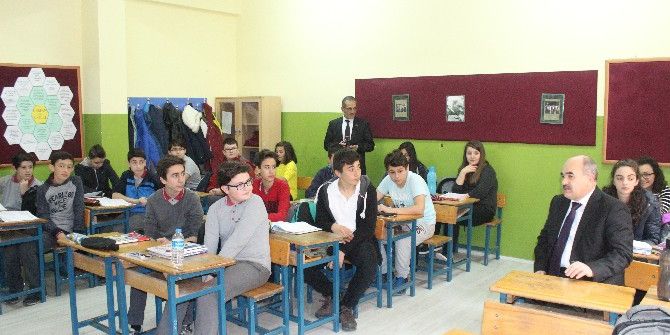 Vali Dağlı’dan Teog Sınavına Girecek Öğrencilere Moral Desteği