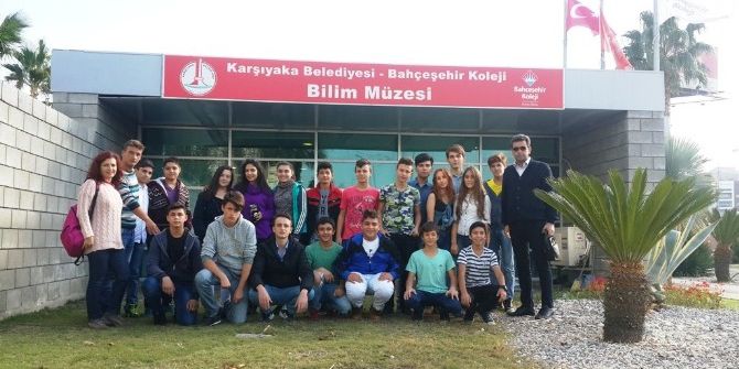 Denizcilerin İzmir Çıkartması