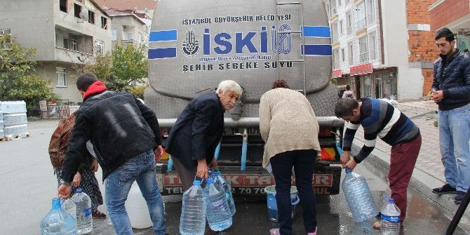 Bir Haftadır Susuz Olan Esenyurt Kıraç Sakinleri, İbb Ve İski’ye Tepkili