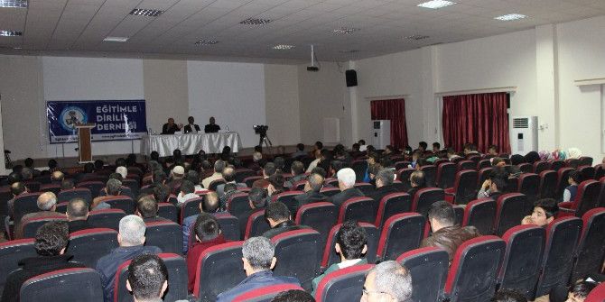 Kahta’da İslam Medeniyet Havzaları Paneli Düzenlendi