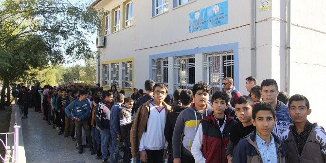 Öğrencilere Sınav Öncesi Sinema Morali