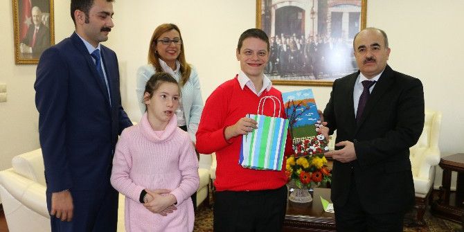 Özel Çocuklardan Özel Davet