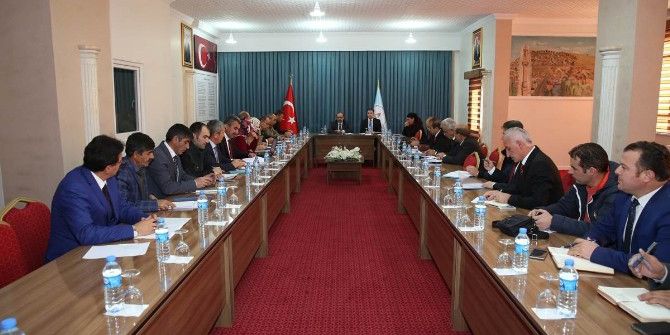 Karla Mücadele Toplantısı Düzenledi