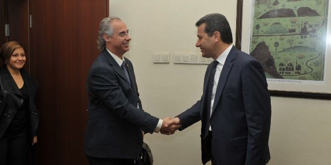 Diş Hekimleri Odası Üyeleri Vali Çelik’i Ziyaret Etti