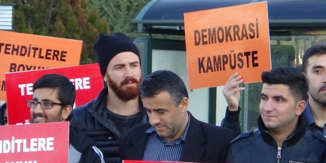 Üniversite Öğrencilerinden ‘Demokrasi Eylemi’