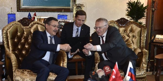 Rusya Federasyonu Liberal Demokrat Parti Başkanı Vladimir Jirinovski: