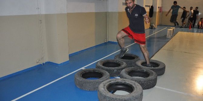 Özel Harekat Adaylarının Zorlu Mülakat Hazırlığı