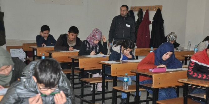 Muş’ta Teog Sınavı Sorunsuz Başladı