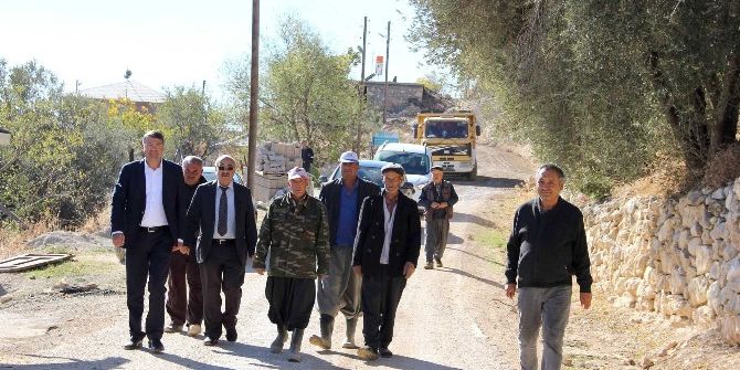 Silifke Belediyesi Mahallelerde Girmedik Sokak Bırakmıyor