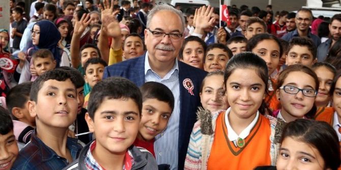 Kutlu Teog’a Girecek Öğrencilere Başarılar Diledi