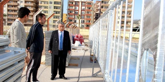 Silifke Şehir Stadyumu’nda 400 Kişilik İlave Tribün Çalışması Başladı